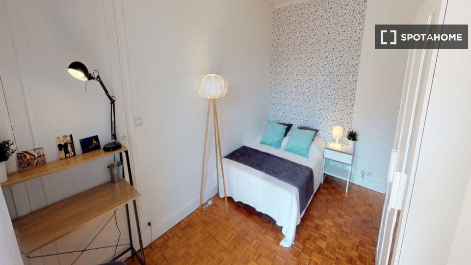 Double room Paris, 4 beds, 70m² — photo 23