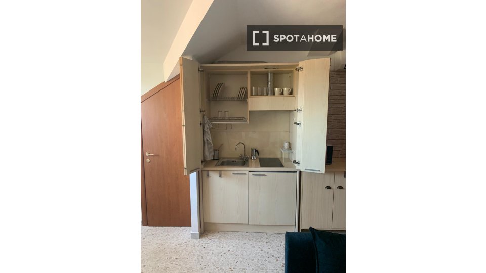One-room apartment for rent in Rome. - in Rome