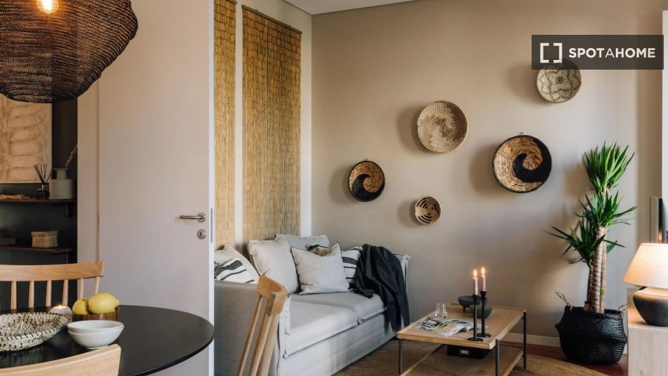 Apartment Lisbon, 2 beds — photo 19