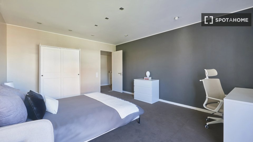 Double room Lisbon, 9 beds — photo 7