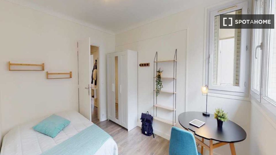 Double room Paris, 6 beds, 110m² — photo 20