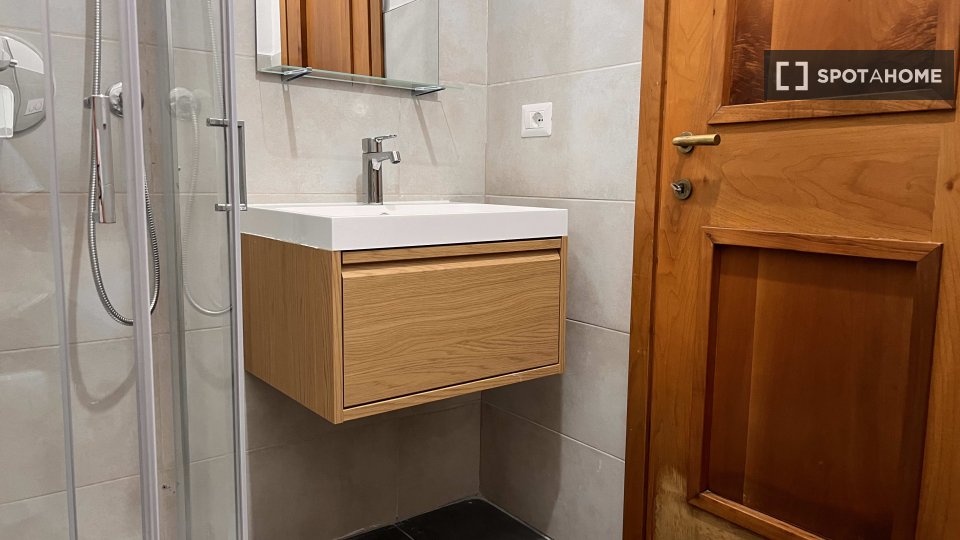 Double room Milan, 6 beds, 150m² — photo 8
