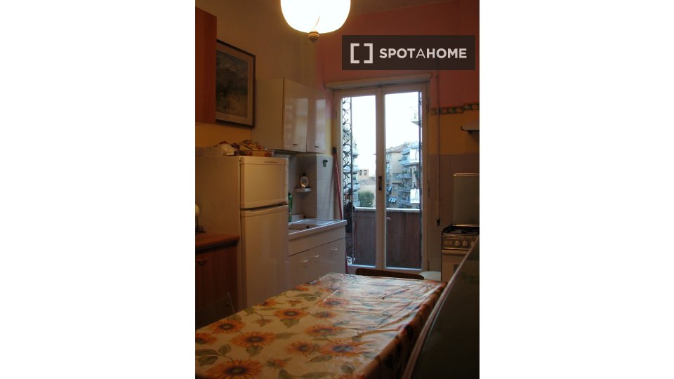 Double room Rome, 6 beds, 180m² — photo 4