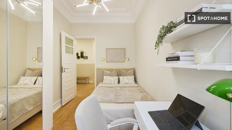 Double room Lisbon, 6 beds — photo 3