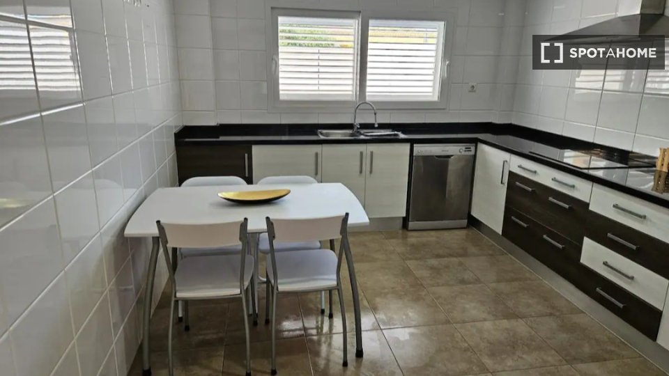 Apartment Valencia, 3 beds, 300m² — photo 6