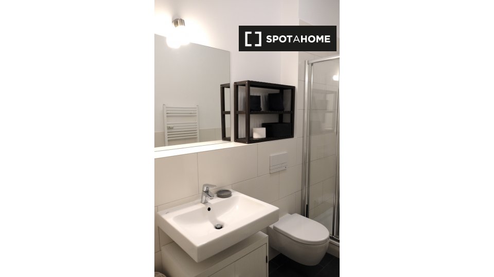 Apartment Berlin, 1 bed, 41m² — photo 3