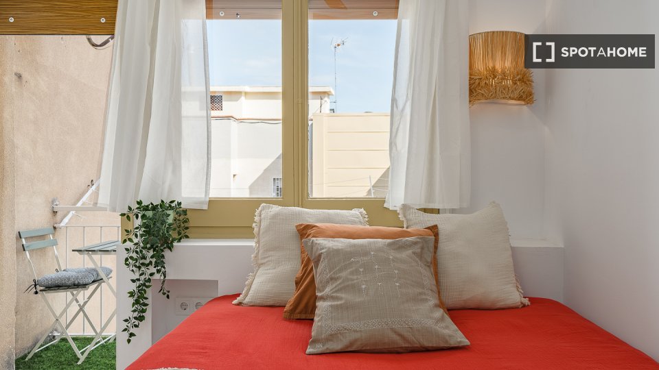 Double room Barcelona, 4 beds, 70m² — photo 22
