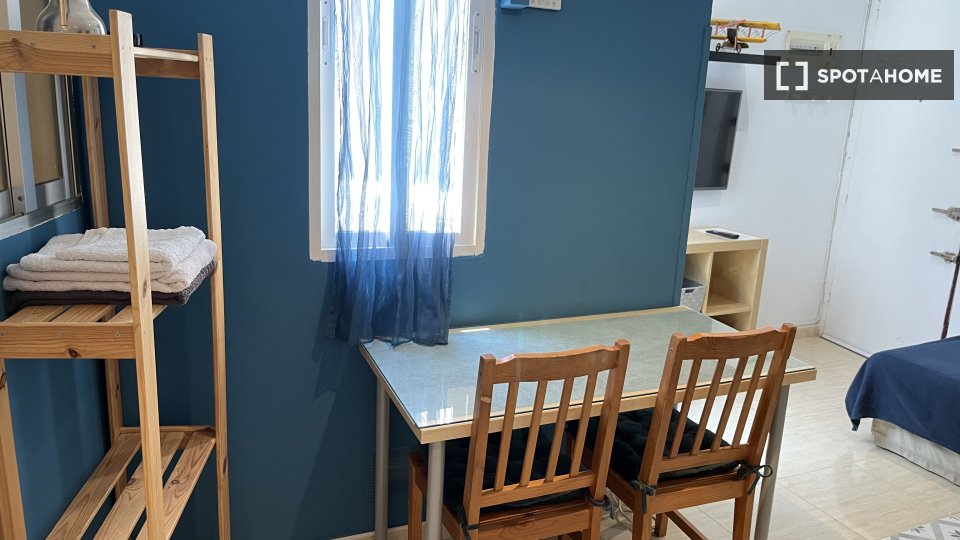 Apartment Madrid, 2 beds — photo 17