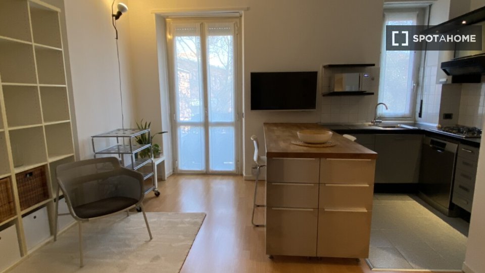 Apartment Milan, 1 bed, 60m² — photo 11