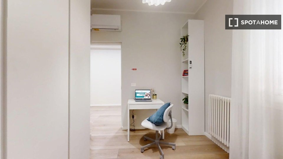 Double room Padua, 3 beds — photo 46