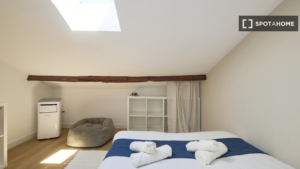 Double room Lisbon, 9 beds — photo 3