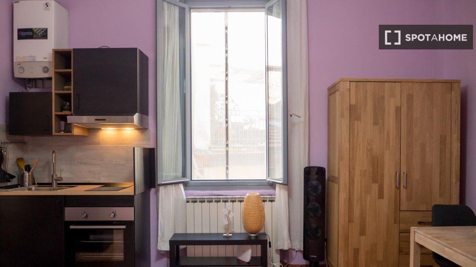 Apartment Milan, 1 bed, 40m² — photo 3
