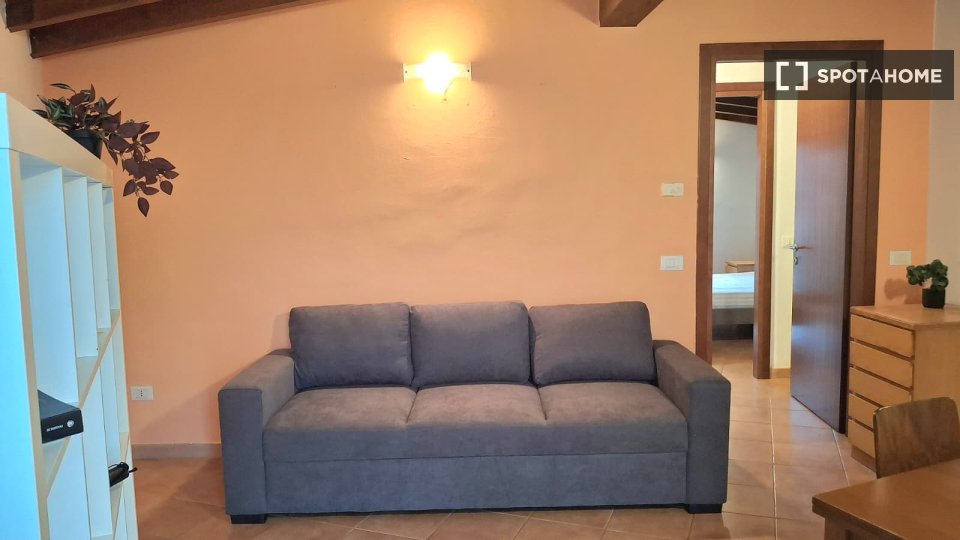 Apartment Milan, 1 bed — photo 2