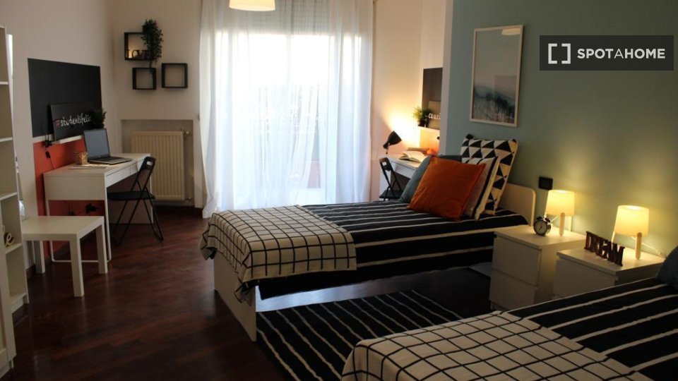 Double room Brescia, 5 beds — photo 2