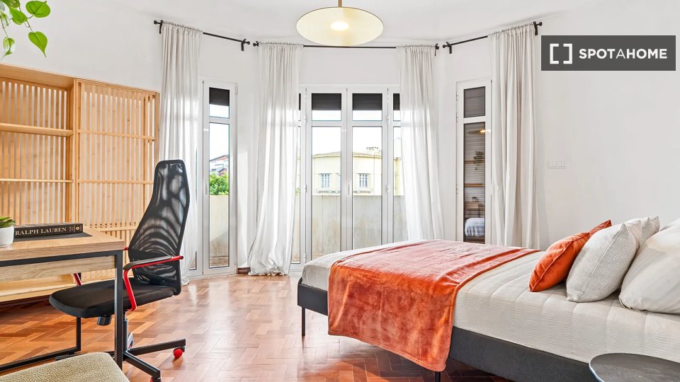 Double room Lisbon, 7 beds — photo 1