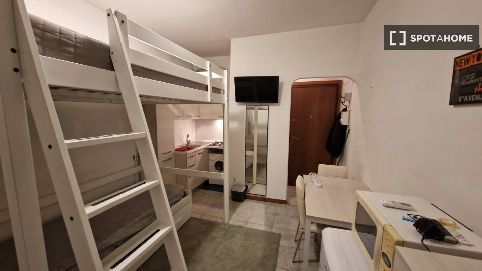 Apartment mono Milan, 22m² — photo 4