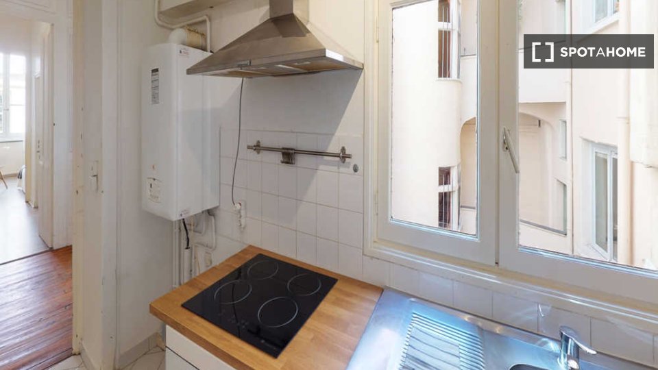 Double room Lyon, 4 beds, 90m² — photo 10
