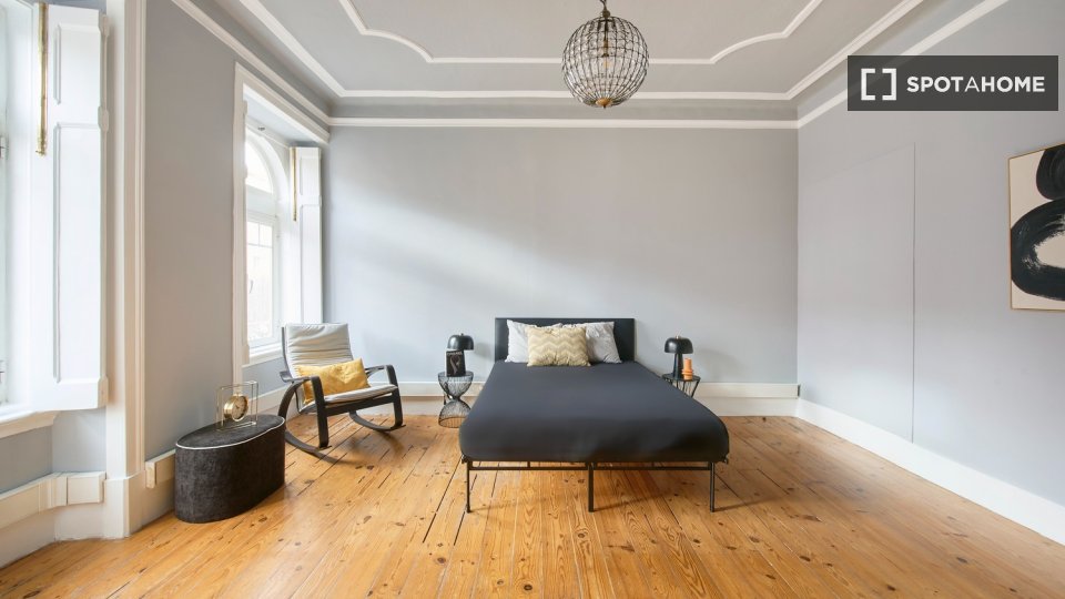 Double room Lisbon, 8 beds — photo 35