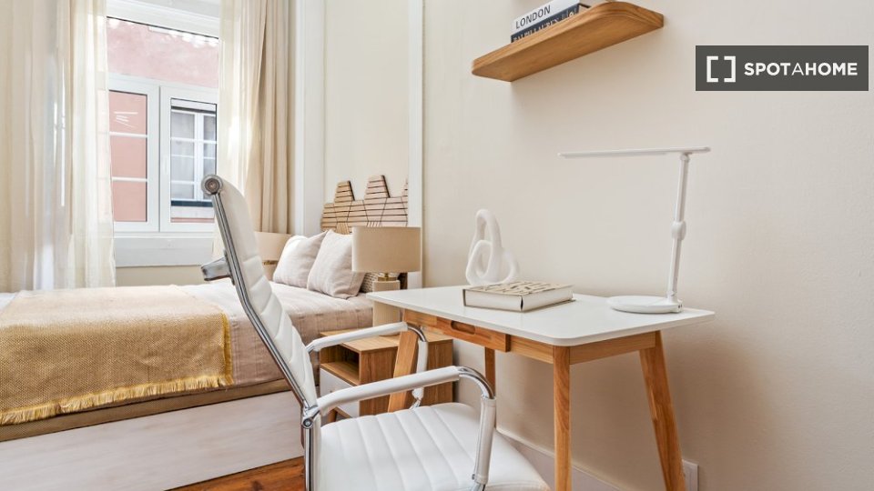 Double room Lisbon, 10 beds — photo 2