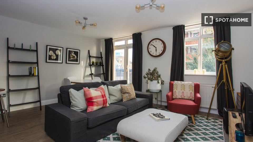 Apartment London, 2 beds — photo 1