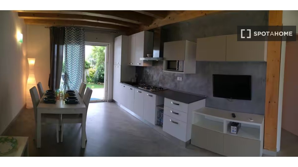 Apartment Rome, 2 beds — photo 7