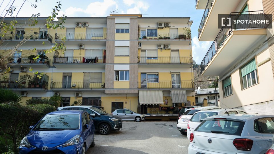 Double room Naples, 4 beds — photo 7