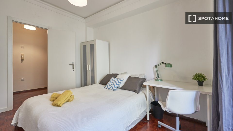Double room Lisbon, 9 beds, 160m² — photo 20