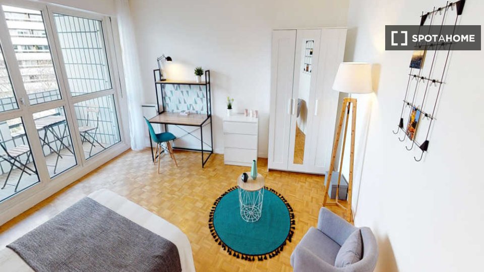 Double room Paris, 4 beds, 80m² — photo 2