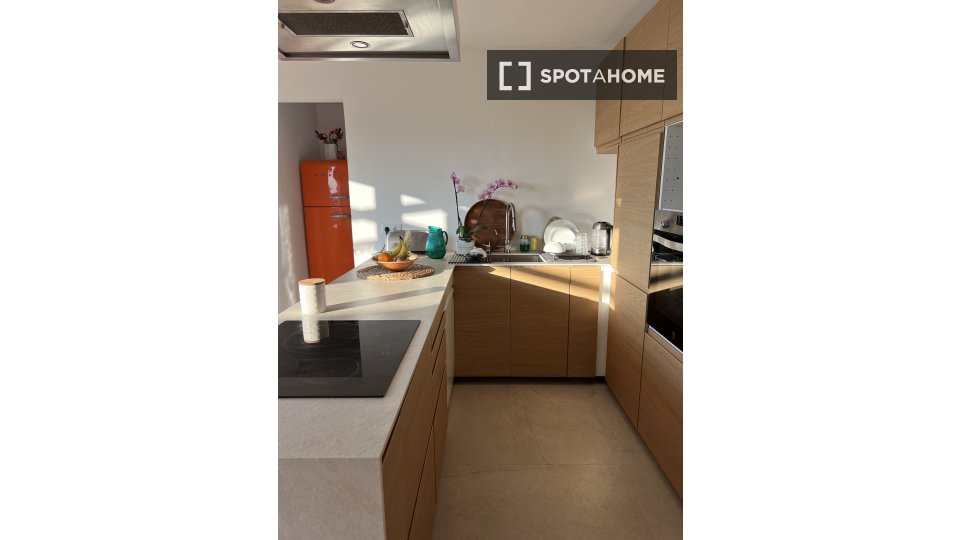 Double room Barcelona, 4 beds, 185m² — photo 15