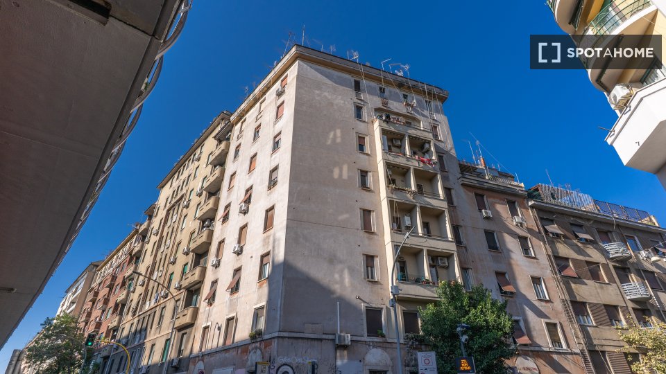 Apartment Rome, 2 beds, 75m² — photo 12