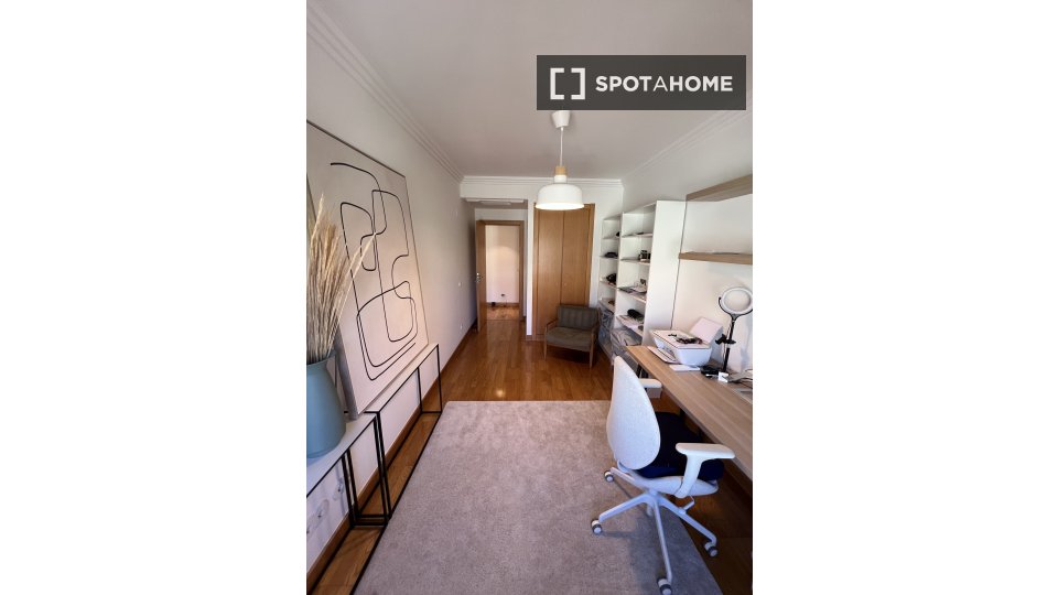 Apartment Lisbon, 3 beds — photo 4