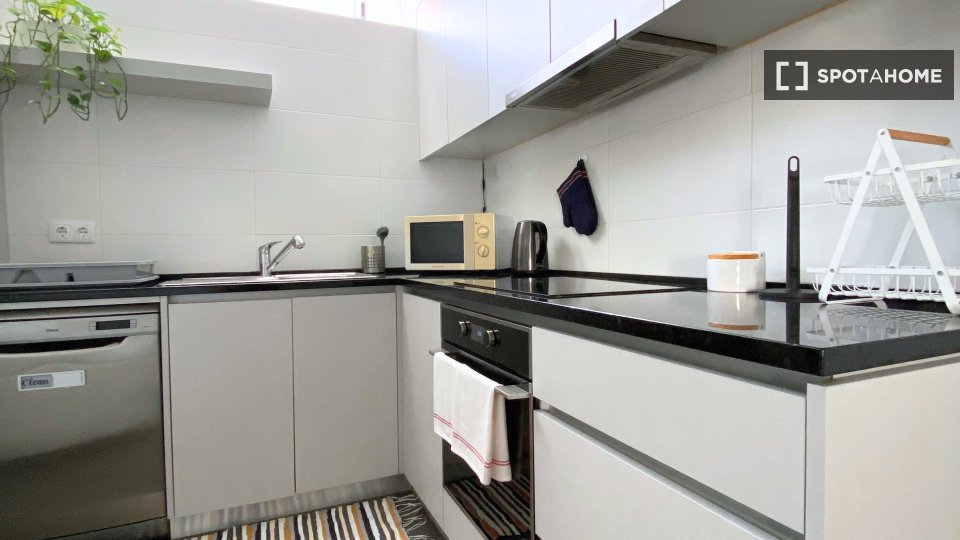 Apartment Porto, 2 beds, 66m² — photo 1