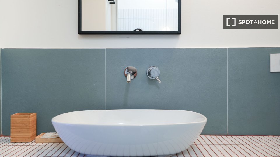 Apartment Milan, 2 beds, 90m² — photo 47