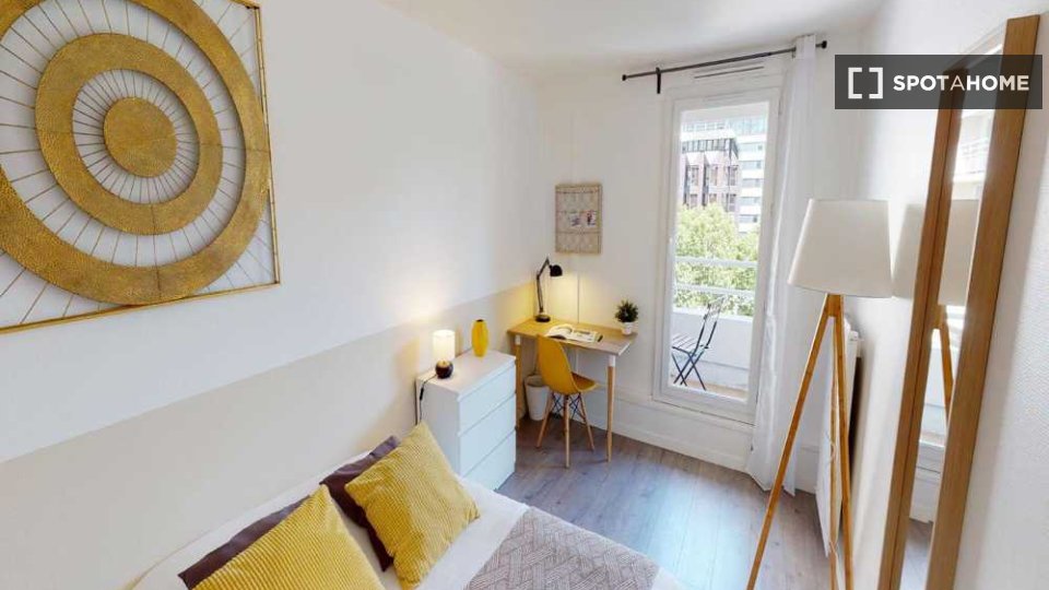 Double room Paris, 4 beds, 90m² — photo 10