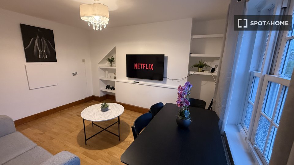 Apartment London, 2 beds — photo 12