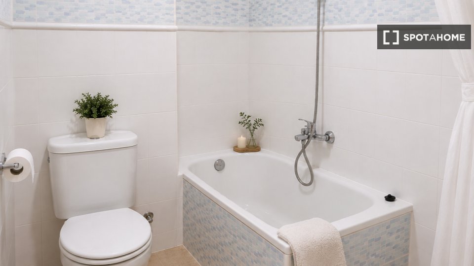 Apartment Valencia, 3 beds, 80m² — photo 6