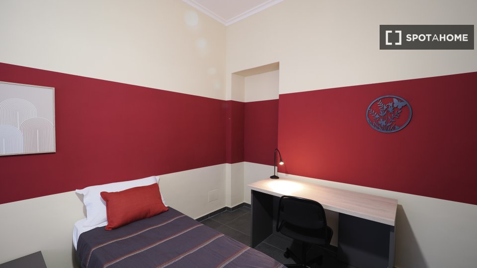 Double room Turin, 2 beds — photo 11
