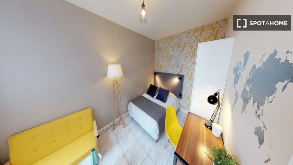 Double room Lille, 4 beds, 70m² — photo 2