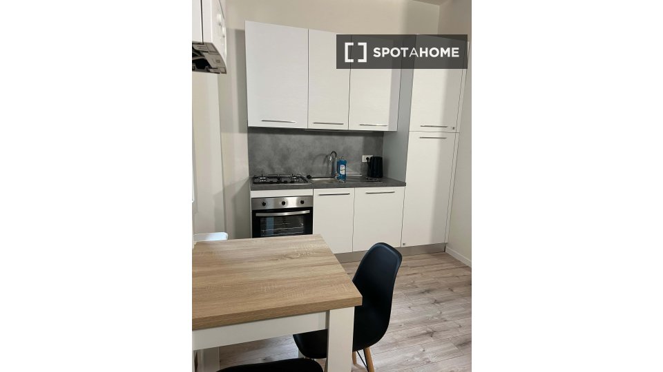 Apartment mono Milan, 28m² — photo 1