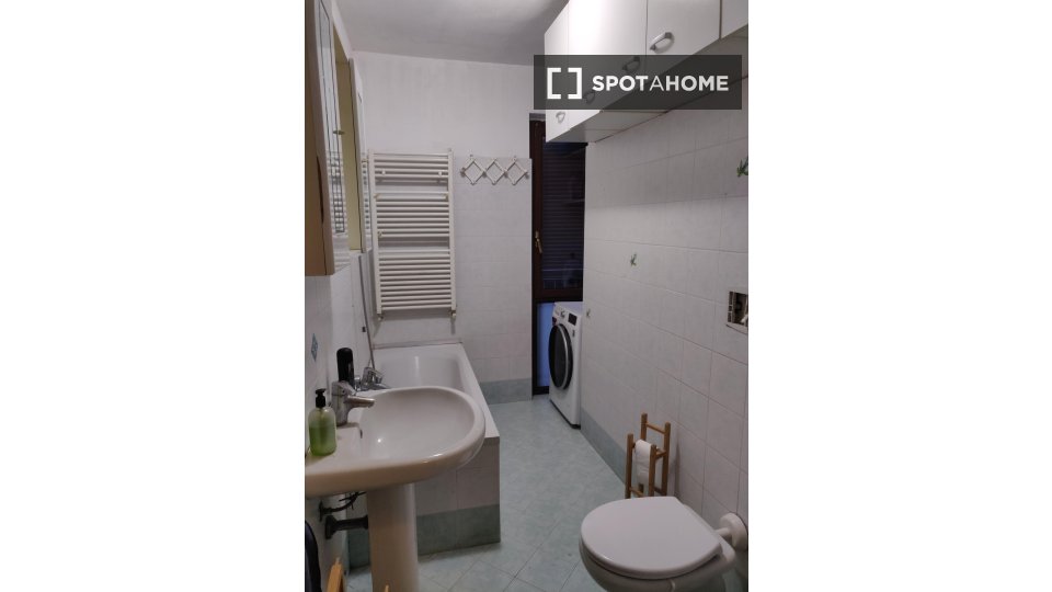 Double room Milan, 2 beds — photo 2