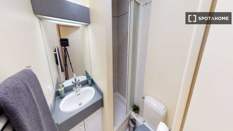 Double room Paris, 4 beds, 90m² — photo 8