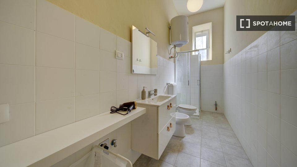 Apartment Turin, 1 bed, 79m² — photo 1