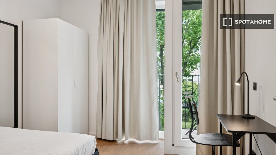 Double room Berlin, 3 beds, 57m² — photo 19