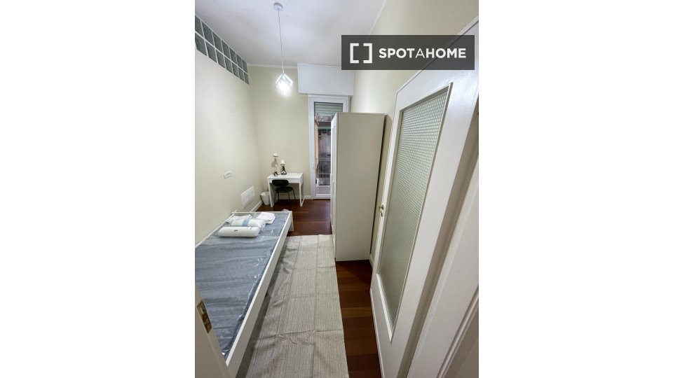 Double room Bologna, 8 beds, 185m² — photo 4