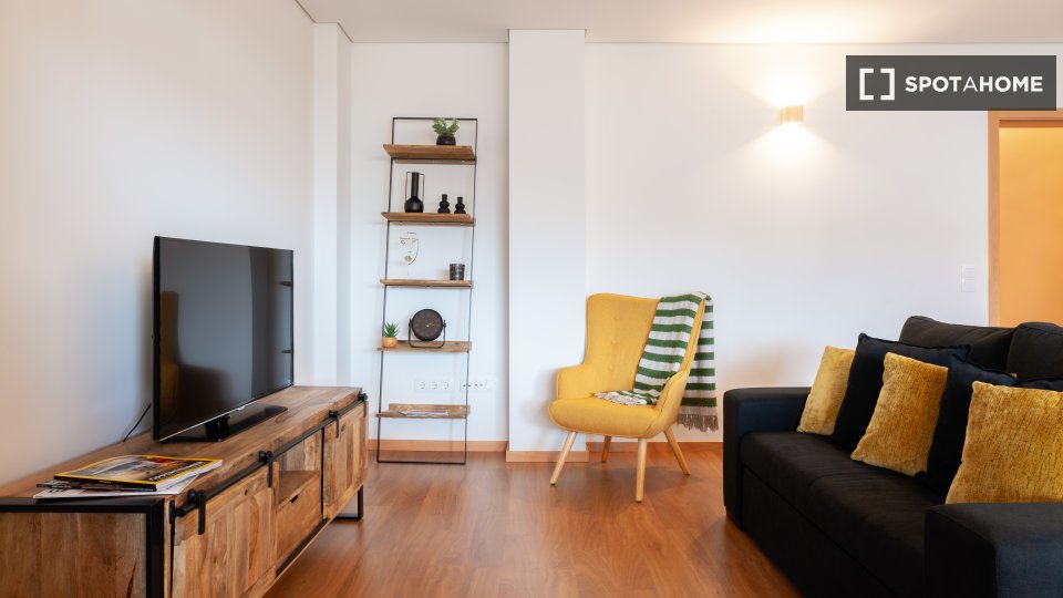 Apartment Porto, 2 beds, 35m² — photo 11
