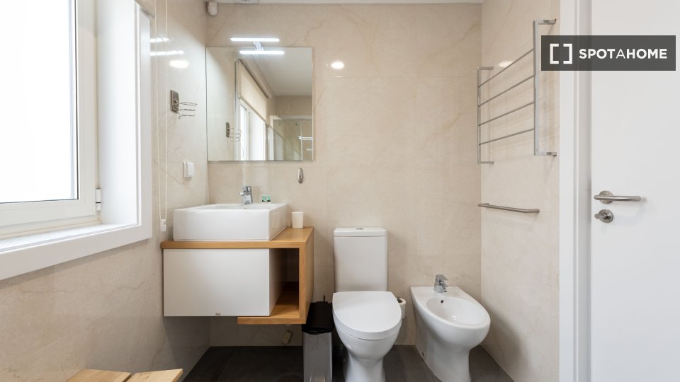Apartment Porto, 2 beds, 60m² — photo 24