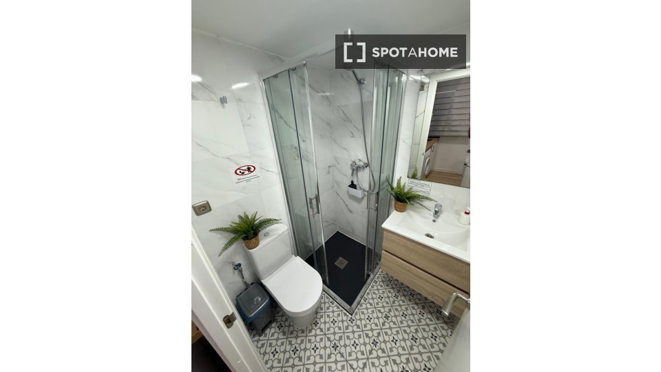 Apartment mono Madrid, 28m² — photo 25