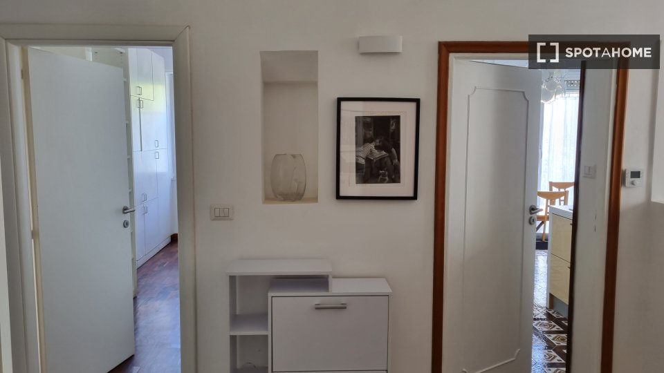 Apartment Rome, 2 beds, 80m² — photo 2