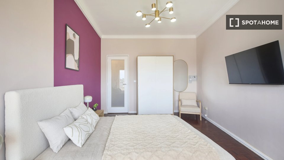 Double room Lisbon, 4 beds — photo 4