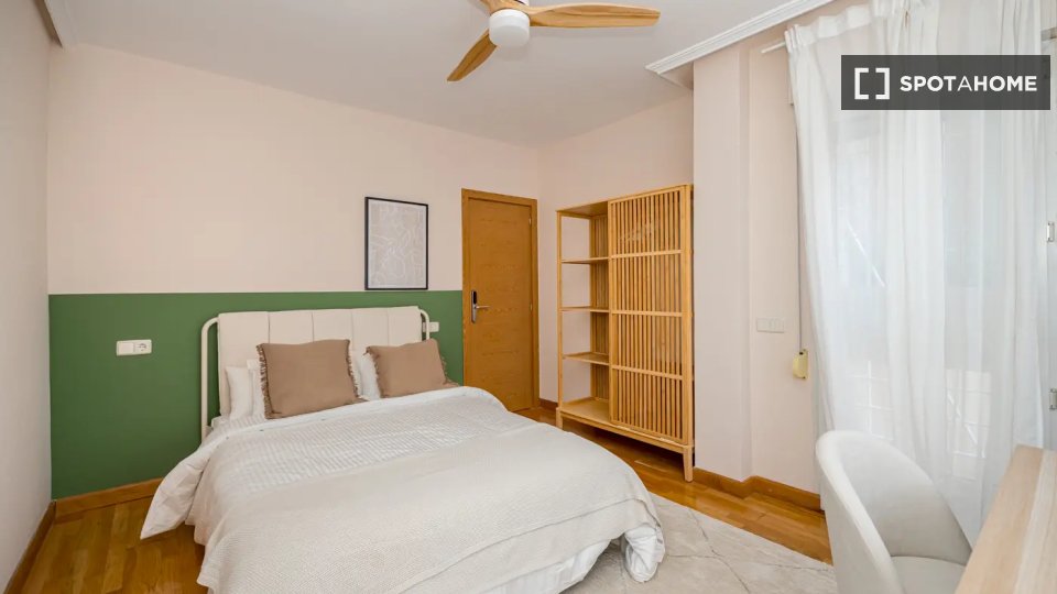 Double room Madrid, 10 beds — photo 12